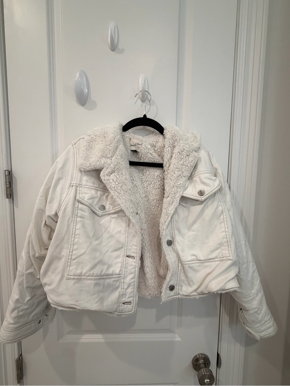 Universal Thread Cream Sherpa Jacket with Faux-Shearling Lining